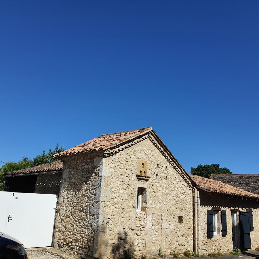 gîte en pierre le paradis sur notre propriété proche issigeac et de bergerac Saint-Aubin-de-Lanquais Exterior foto