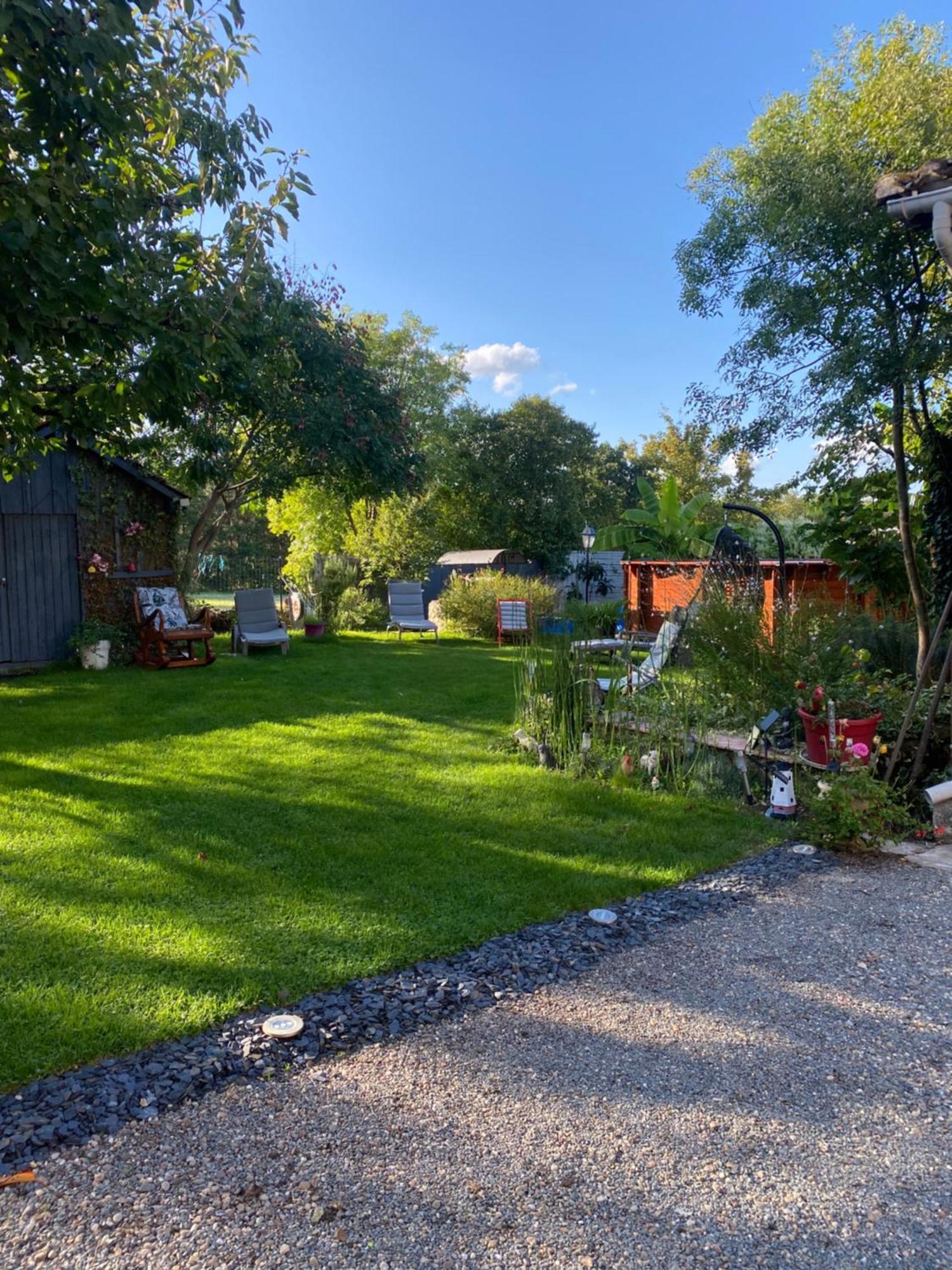 gîte en pierre le paradis sur notre propriété proche issigeac et de bergerac Saint-Aubin-de-Lanquais Exterior foto