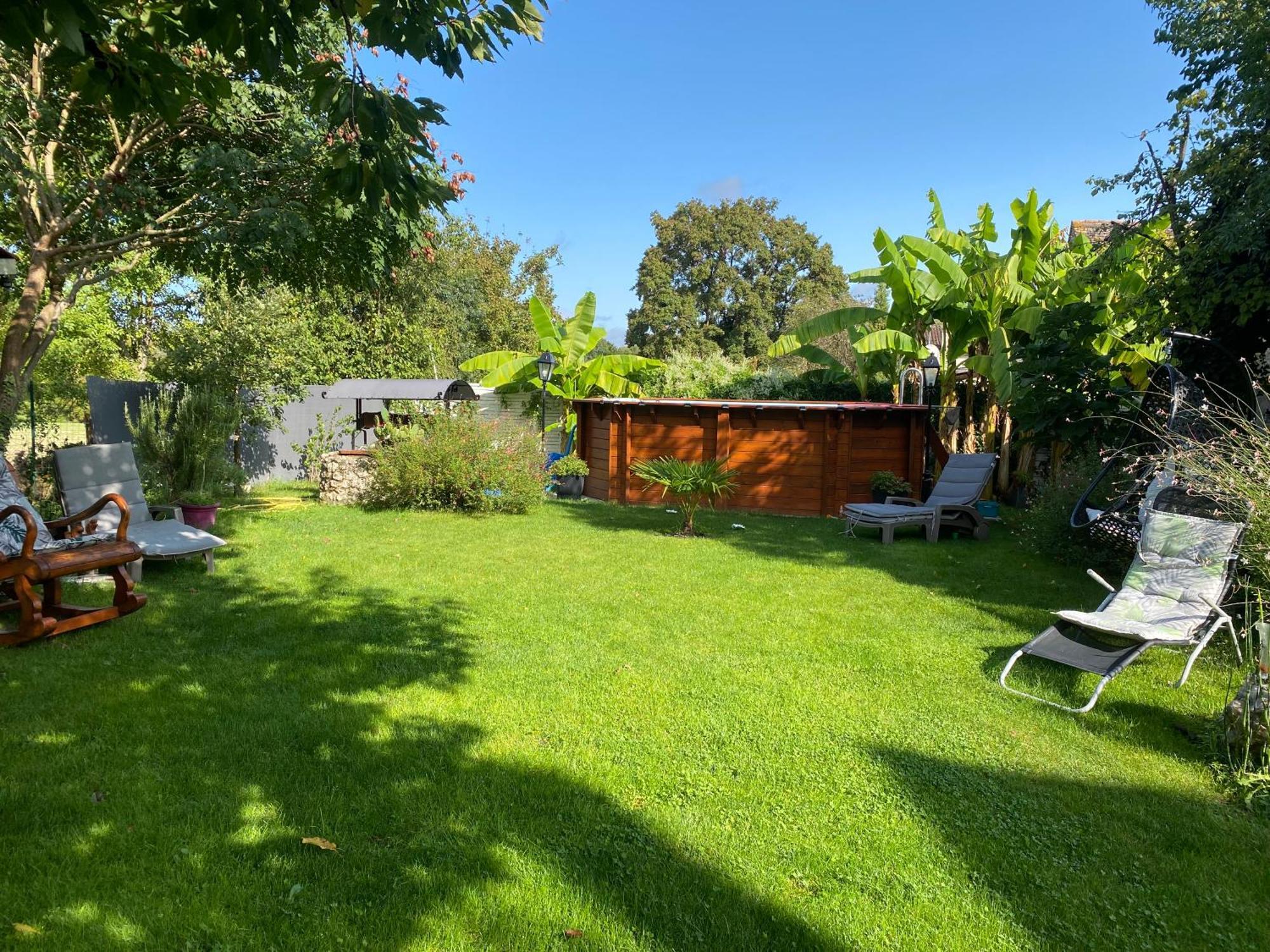 gîte en pierre le paradis sur notre propriété proche issigeac et de bergerac Saint-Aubin-de-Lanquais Exterior foto